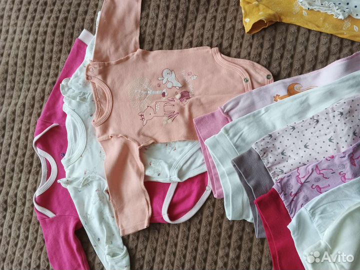 Вещи пакетом для девочки от 0-3 месяцев
