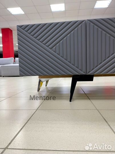 Тумба под тв Bravo на опорах