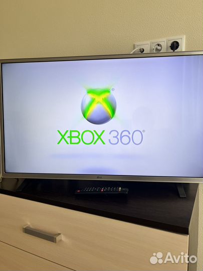 Xbox 360 slim прошитый freeboot+ 89 игр