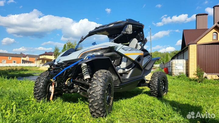 Cfmoto ZForce 1000 EPS
