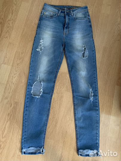 Джинсы женские levis, guess