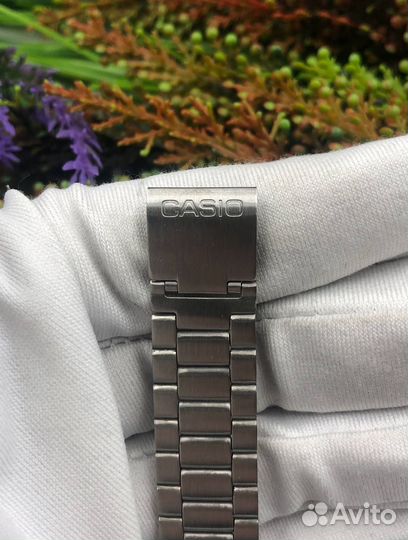 Наручные часы Casio Vintage AQ-230