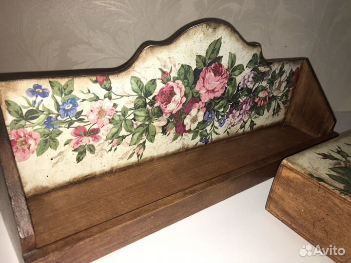 Будуарная подставка и шкатулка