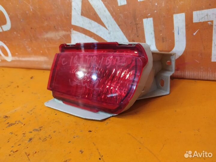 Фонарь противотуманный задний левый Toyota Land