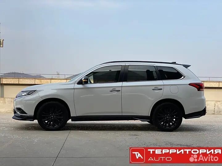 Mitsubishi Outlander 2.4 CVT, 2022, 49 000 км