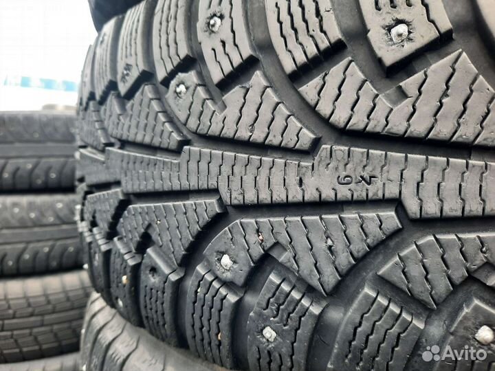 Nokian Tyres Hakkapeliitta 5 215/60 R17 100T