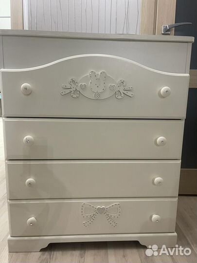 Комплект мебели для детской