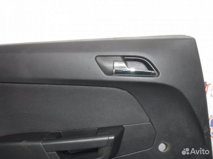 Обшивка двери задняя левая Opel Astra H Z18XER