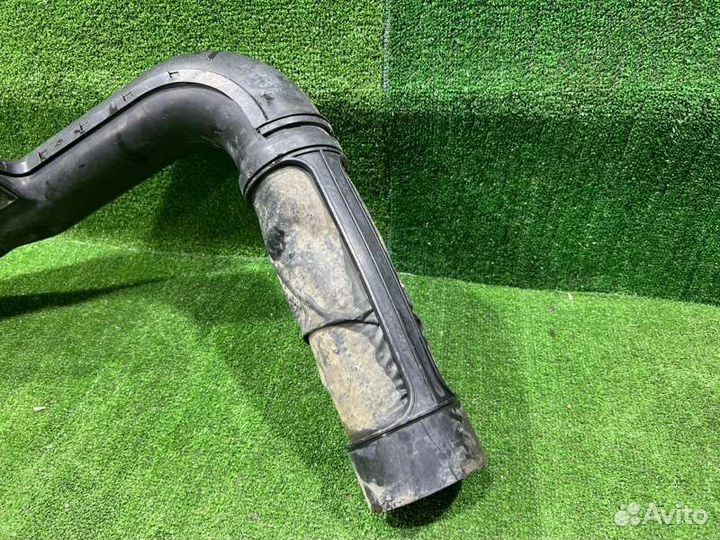 Воздухозаборник Hyundai I40 седан 2.0 2013