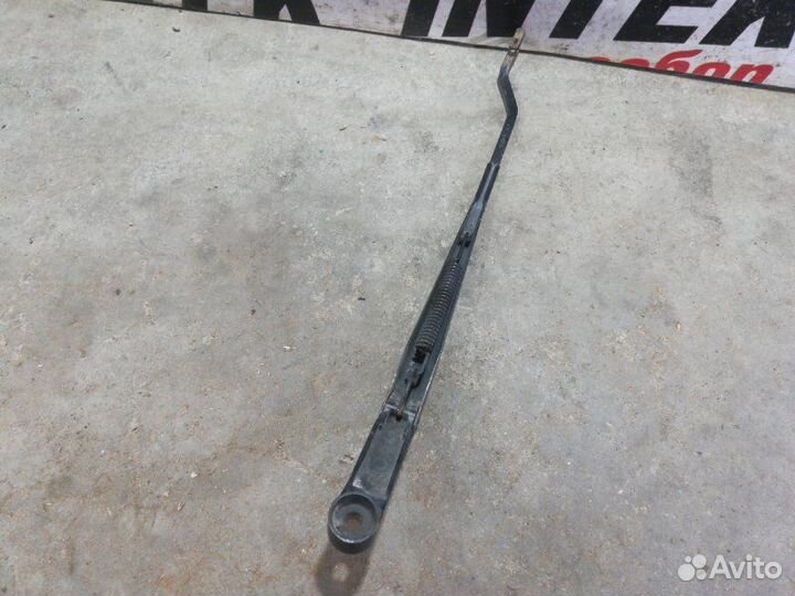 Поводок дворника передний левый Chevrolet Lacetti