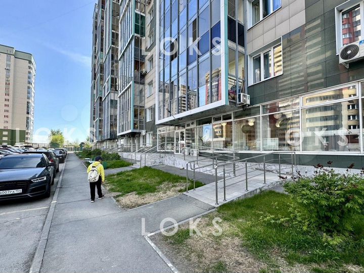 Продажа торгового помещения 180 м² ул. Сухарная