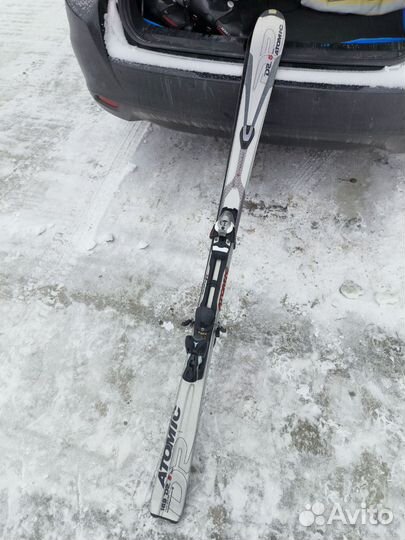 Горные лыжи atomic