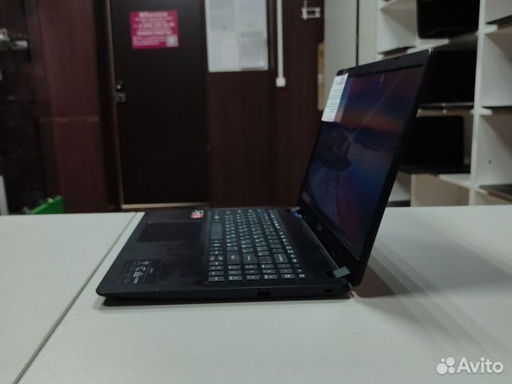 Совершенный ультрабук Acer Ryzen 5(4/8) /NVMe256Gb