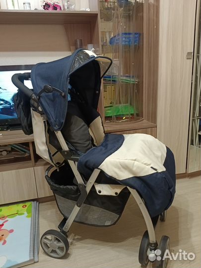 Прогулочная коляска Chicco simplicity