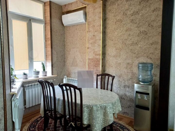 2-к. квартира, 60 м², 3/9 эт.