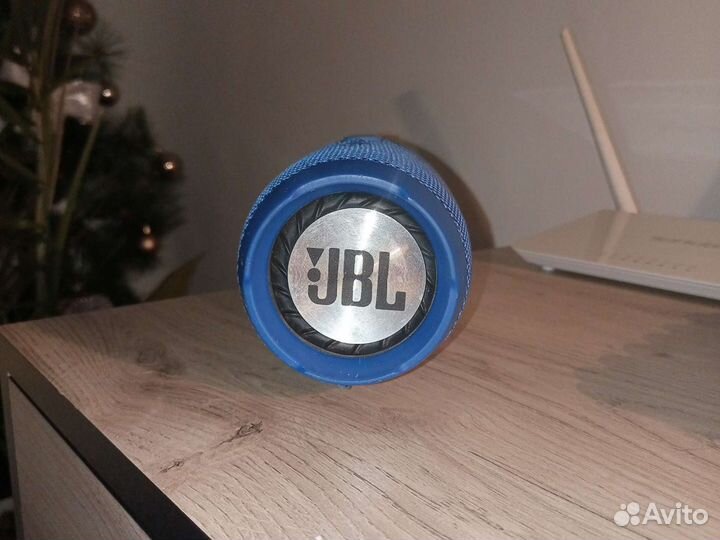 Колонка jbl