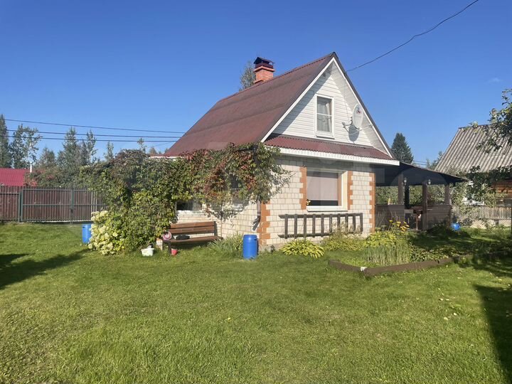 Дача 75 м² на участке 8 сот.