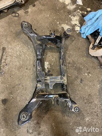 Задний подрамник Ford mondeo 4 2.3 АКПП