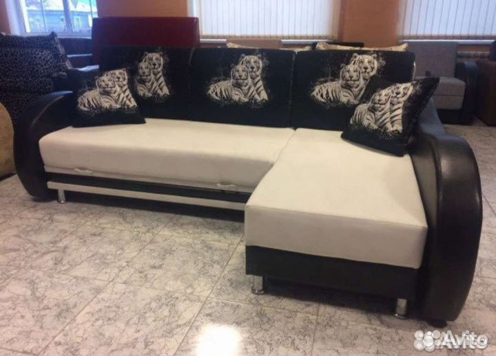 Диван угловой