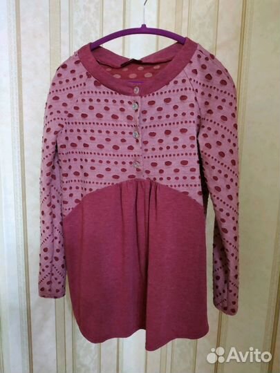 Много одежды для беременных