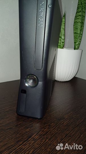 Xbox 360 slim прошитый