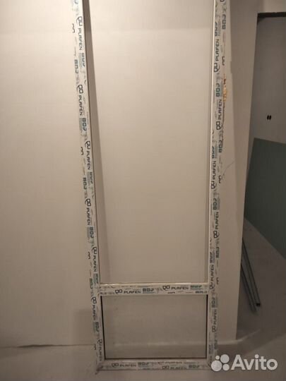 Балконный блок с дверью новый