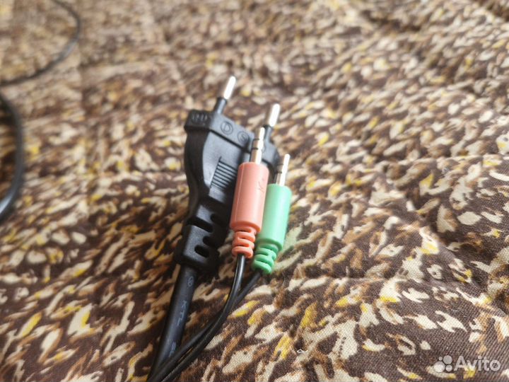 Акустические колонки Sven SPS-580 (18 Вт)