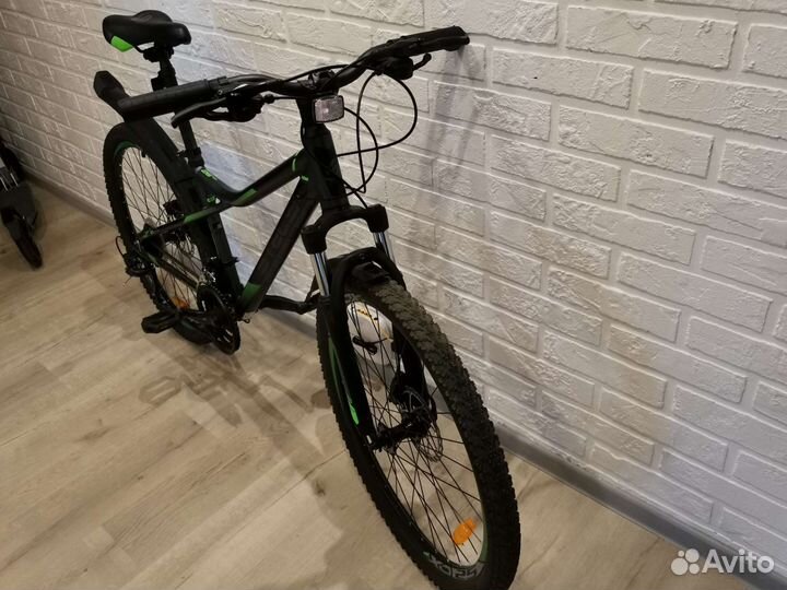 Велосипед Стелс Navigator 610
