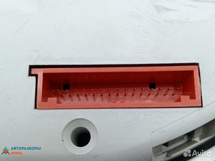 Щиток приборов (приборная панель) Renault Scenic