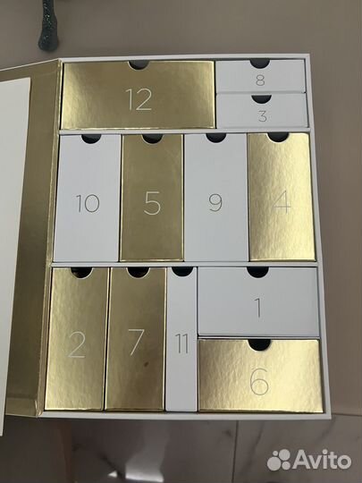 Коробка от адвент календаря clarins