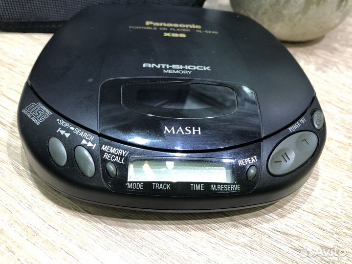 М.21940 CD-плеер Panasonic SL-S240