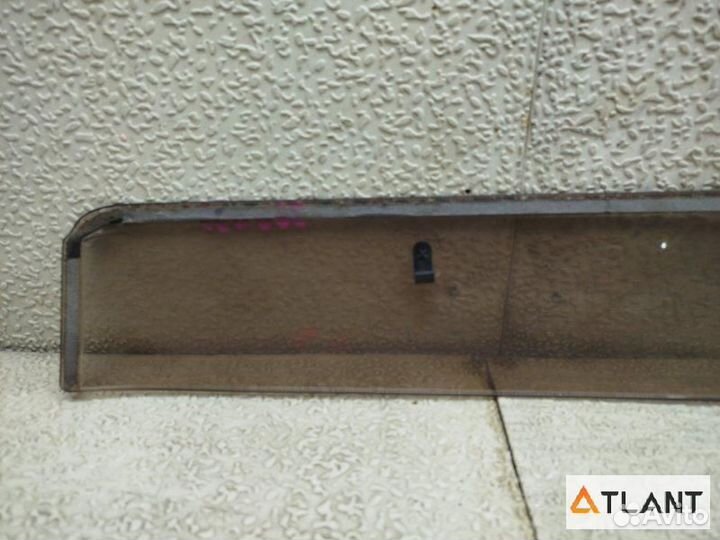 Ветровик задний левый daihatsu tanto