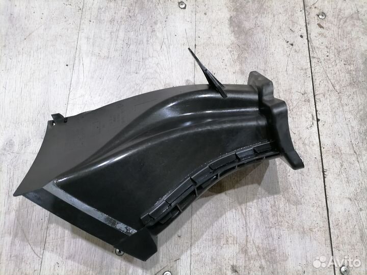 Воздуховод тормозов левый BMW 1 E87 E81 M-Sport