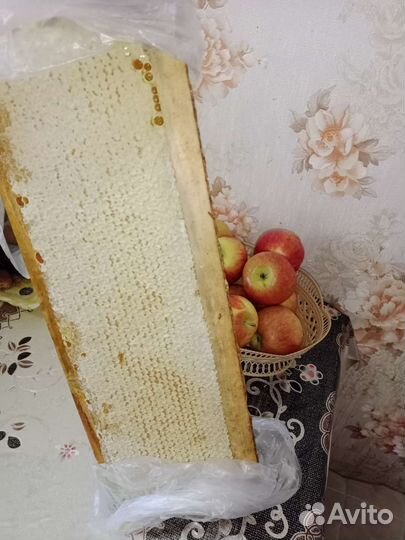 Мед в сотах 2022