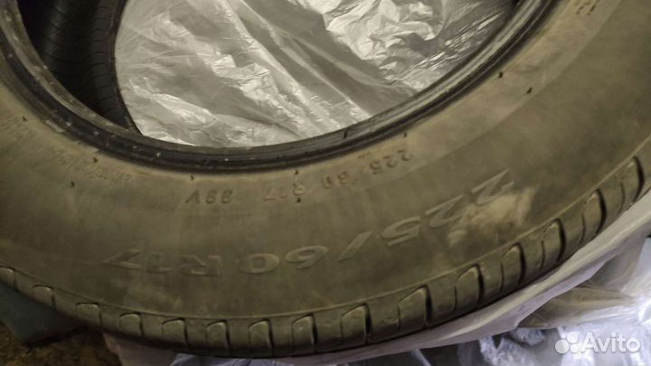 Pirelli Cinturato P7 225/60 R17 99V