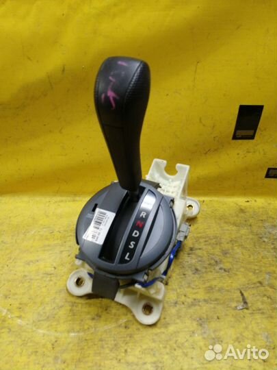 Ручка кпп на Honda Fit GD1