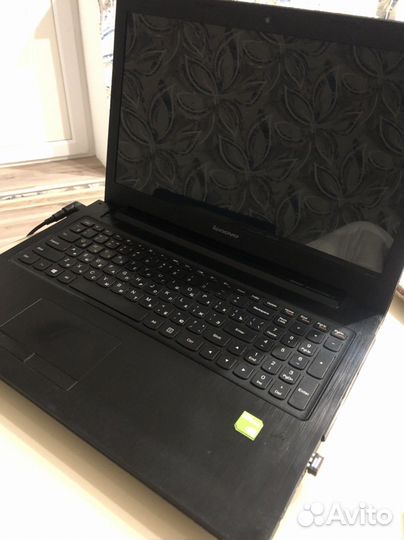 Ноутбук lenovo
