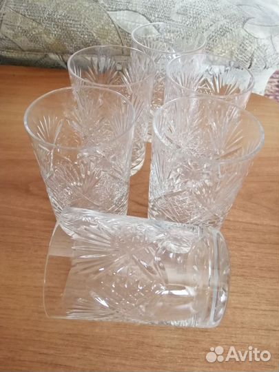 Соковыжималка электрическая Ладомир