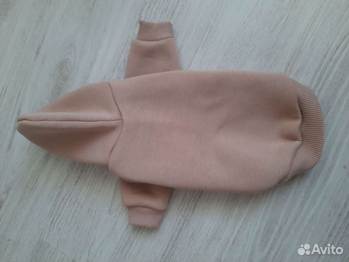 Комбинезон для маленькой собаки