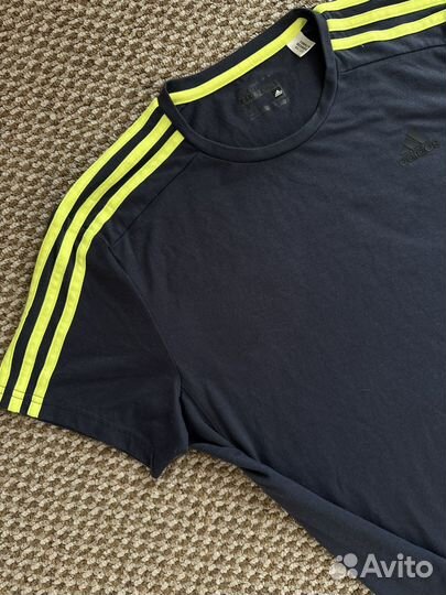 Футболка Adidas Essentials(M)