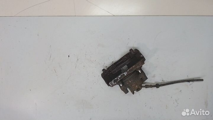 Суппорт Volvo S60, 2007