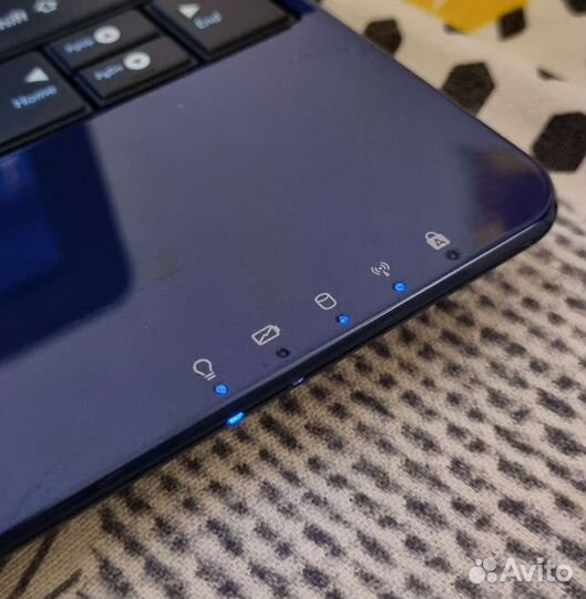 Компактный Ноутбук Asus для работы и дома