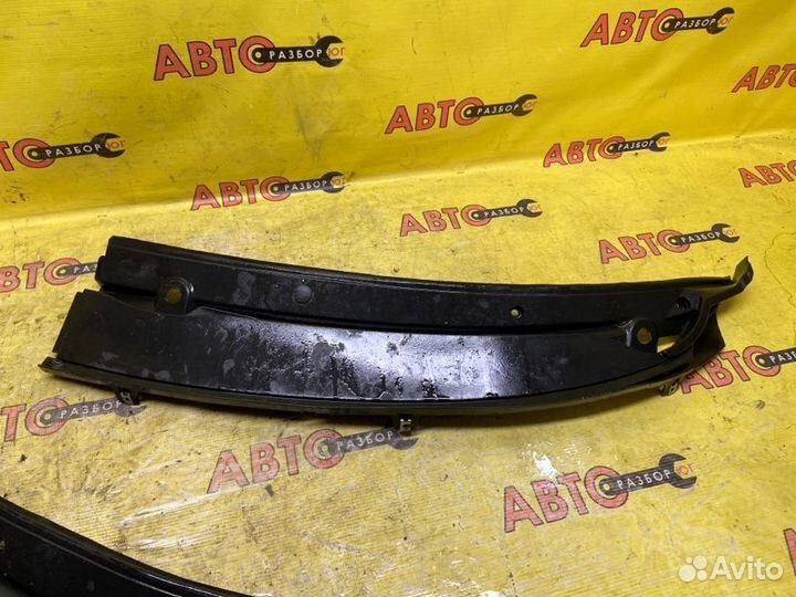 Жабо Лада Приора 21126 2011