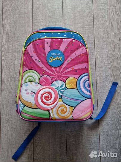 Школьный рюкзак