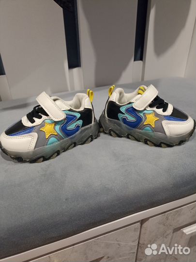 Кроссовки для мальчика
