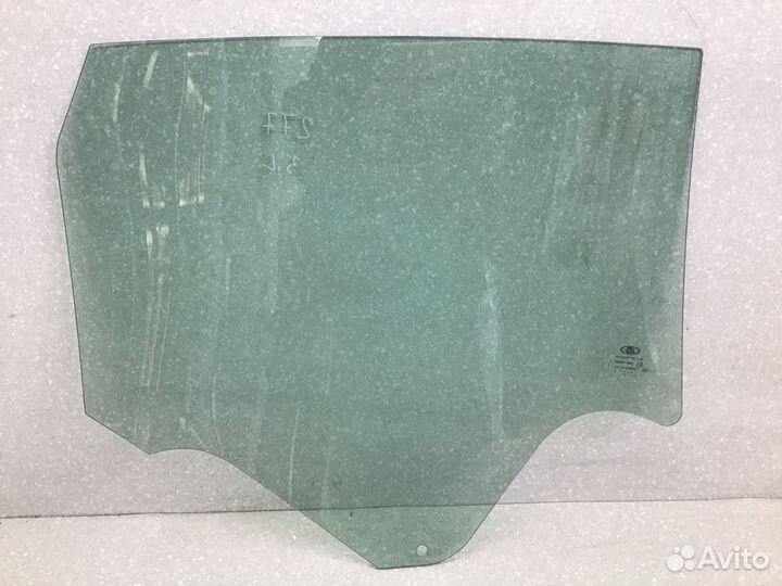 Стекло двери задней левой VAZ LADA xray 2016