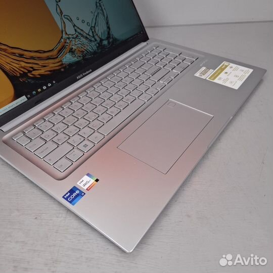 Ноутбук asus vivobook 17