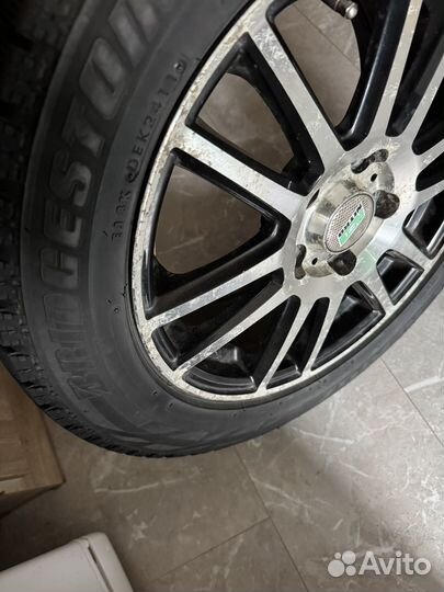 Bridgestone Winter Radial 704