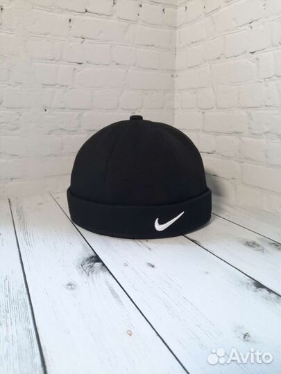 Докер Кепка без козырька nike