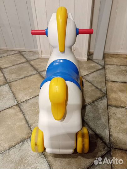 Лошадь каталка